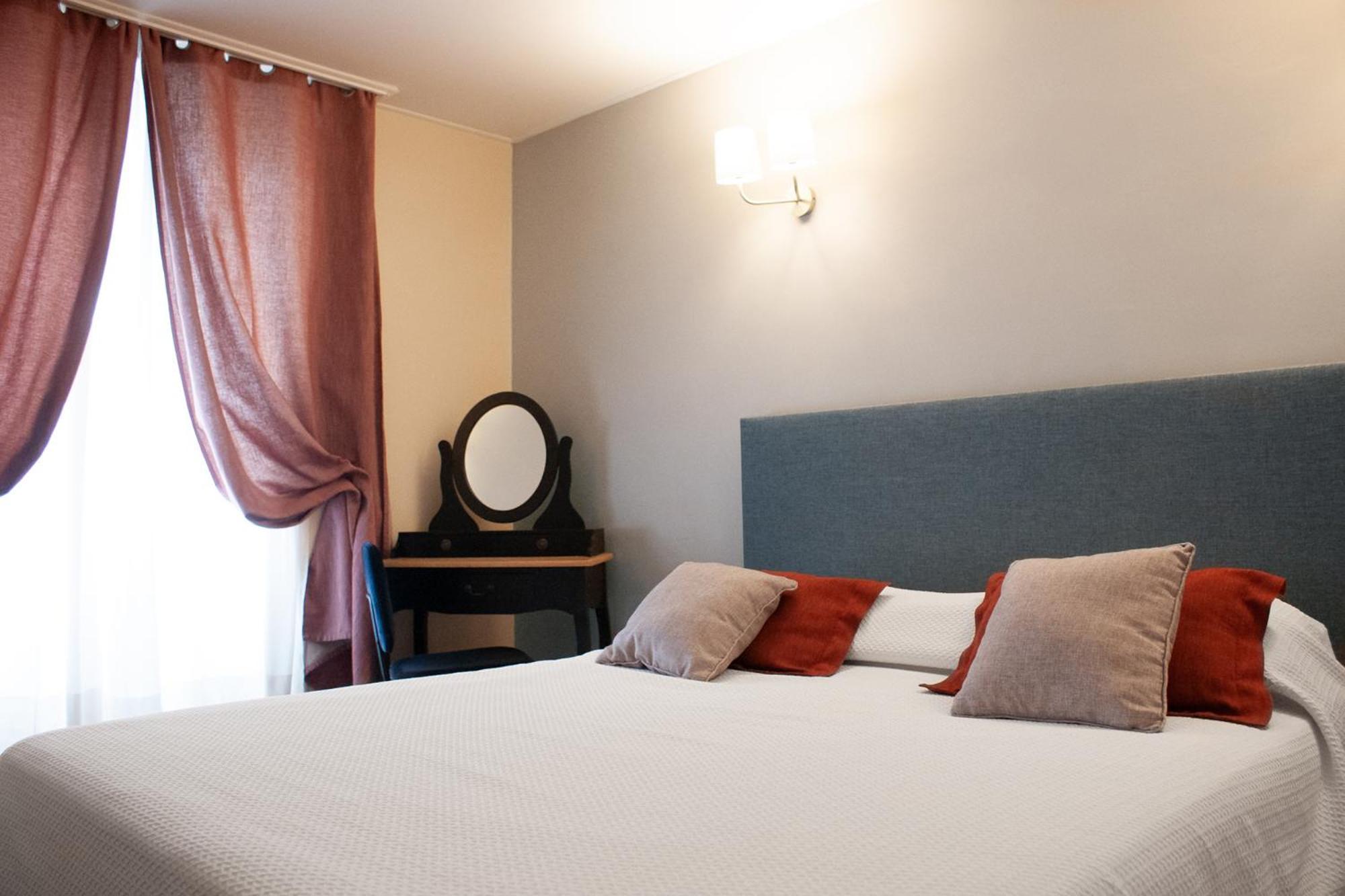 Hotel Du Mont Blanc Paryż Zewnętrze zdjęcie